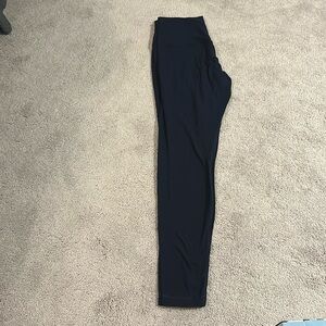 Navy Lululemon Align leggings